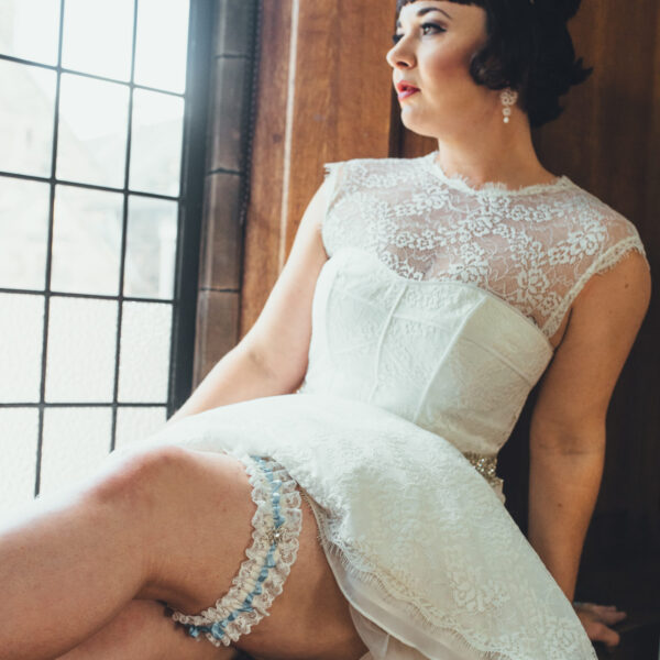 Daisy - Nottingham lace garter with diamante charm