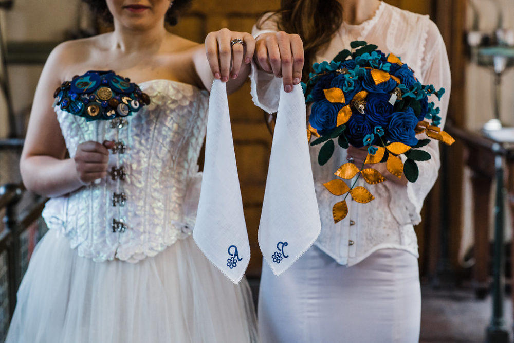 Wedding Garter FAQ's answered by luxury wedding garter specialist 'Silk  Garters' - Silk Garters