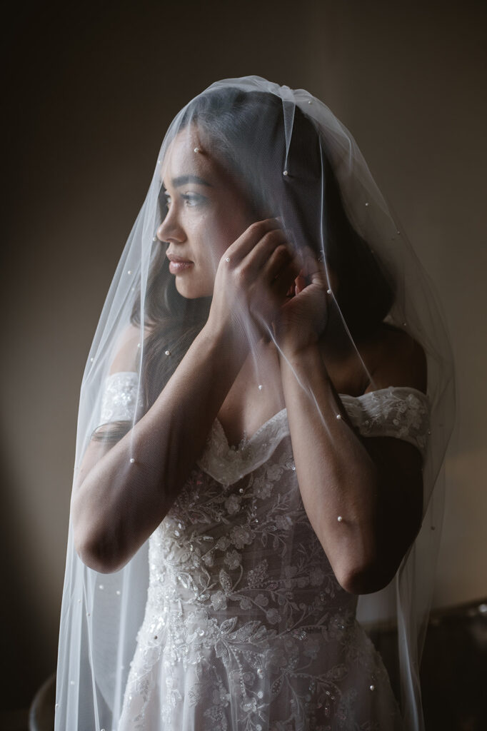 Chic Bridal Prep Photography Ideas at Poets House